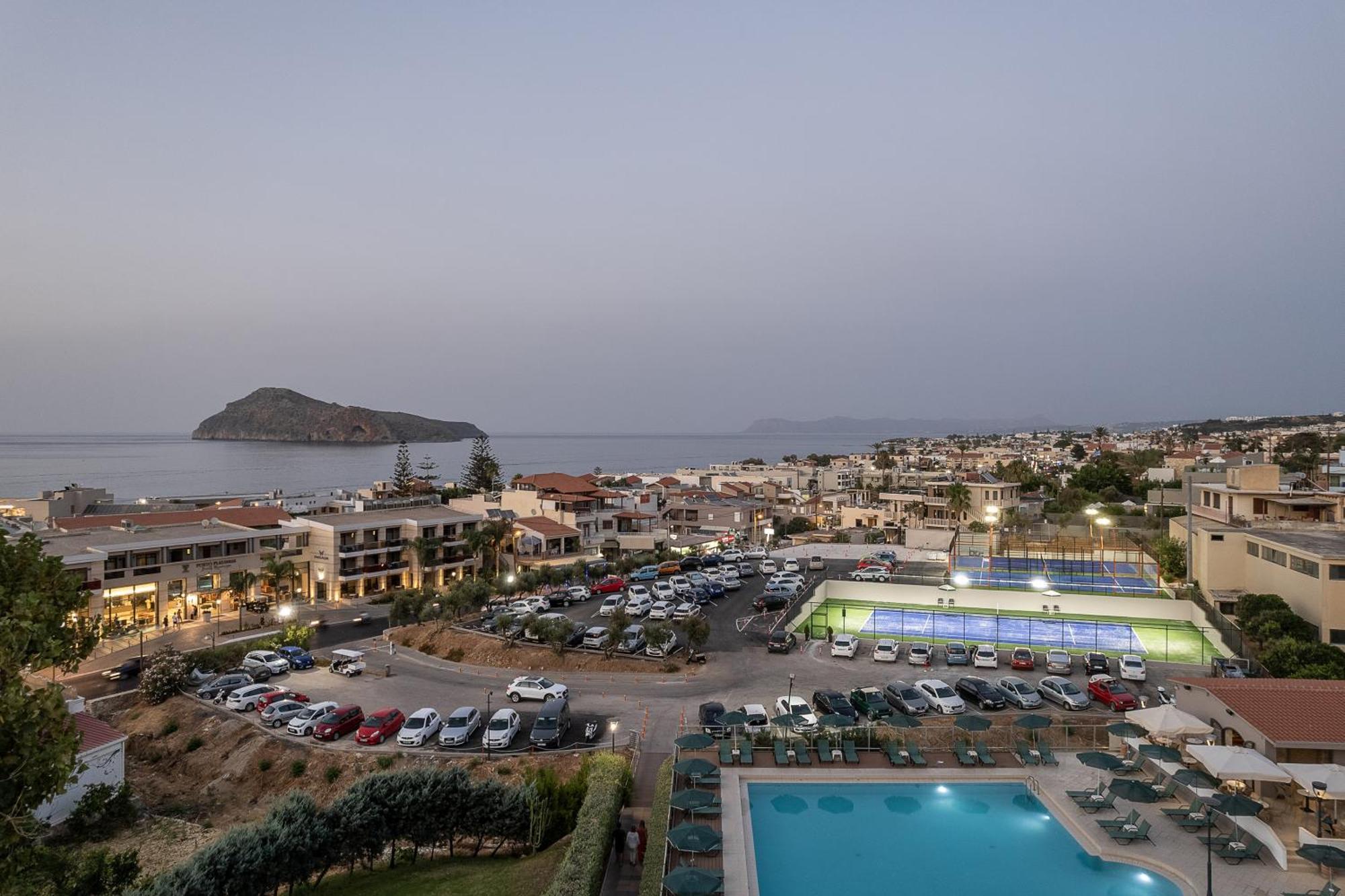 Porto Platanias Village Resort Esterno foto